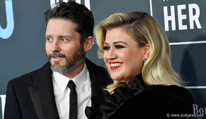 Kelly Clarkson's Prenup Honored by Judge in Divorce Case, Celebrates on Set of 'The Voice' With Judges (Report)