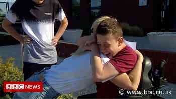 GCSE results 2021: Student with cerebral palsy celebrates with mum