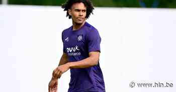“Dan gaat hij naar Anderlecht... Een club in puinhoop”: Nederlandse analisten begrijpen niéts van keuze Zirkzee voor paars-wit - Het Laatste Nieuws