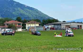 Cade con il parapendio in un prato, a Paesana: interviene l'elisoccorso - TargatoCn.it