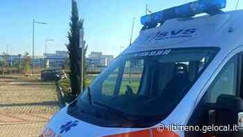 Sbanda con l'auto e finisce sul prato del Parco Levante: ferito un 51enne livornese - Il Tirreno