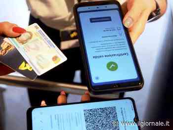 A Milano fermato con pass falso, a Modena rivolta in un cinema. Focolaio in una famiglia di No Vax - ilGiornale.it