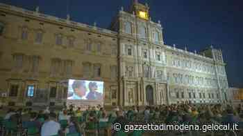 Modena, "No Green pass" cercano di accedere al cinema all'aperto. - La Gazzetta di Modena