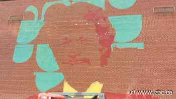 Alex Trebek to be memorialized in mural on late Jeopardy! host's Sudbury high school