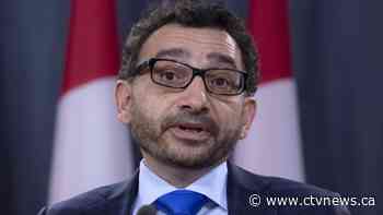 Feds to make COVID-19 vaccines mandatory across federal public service