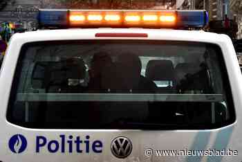 Vechtersbaas raakt slaags met agenten, drie inspecteurs zijn week werkonbekwaam