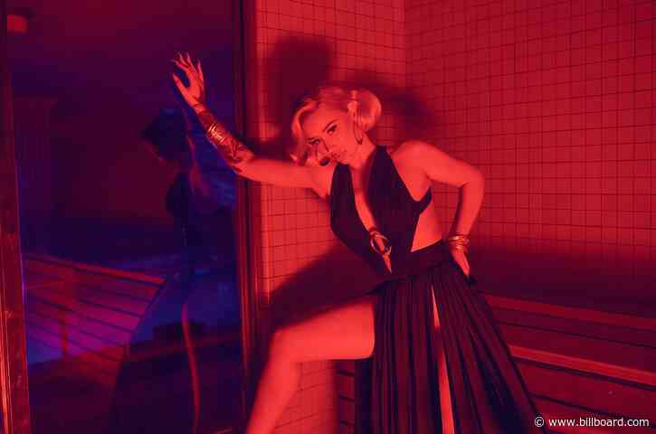 Iggy Azalea Talks Dancing Off Into the Sunset on Her Own Terms With ‘The End of an Era’