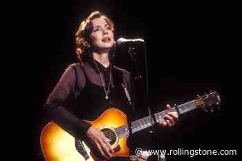 Nanci Griffith, Folk and Country Songwriter, Dead at 68