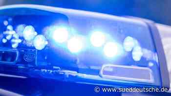Zwei Verletzte bei nächtlichem Schwimmbadbesuch - Süddeutsche Zeitung