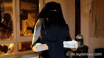 Mit Steinen gegen Läden, Häuser und Menschen: Gewalt gegen Syrer in Ankara eskaliert - Euronews