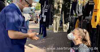 Impfbus tourt erfolgreich durch Kreis Neunkirchen und erreicht Impfmuffel - Saarbrücker Zeitung