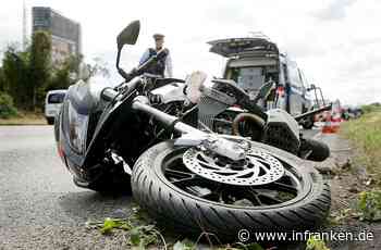 Tödlicher Unfall auf A70 bei Scheßlitz: Motorradfahrerin (56) stirbt - ihr Begleiter wird schwer verletzt