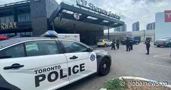 Shots fired inside Sherway Gardens mall after fight between 2 groups, Toronto police say - Global News