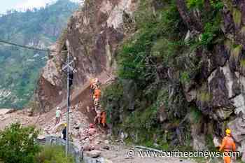 Rescuers forced to suspend search at site of India landslide - Barrhead News