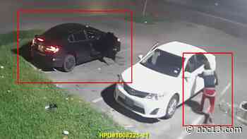 Houston crime: HPD asks for public's help in identifying suspects wanted for robbing mother at a north Houston gas station - KTRK-TV