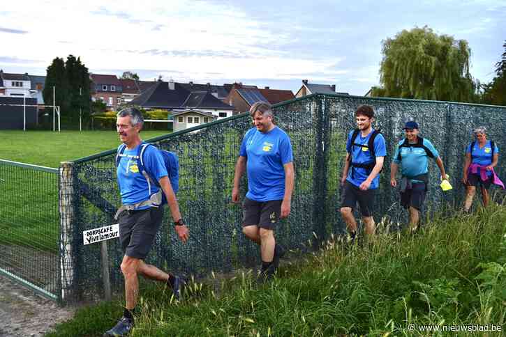 Zes leden wandelclub stappen 100 kilometer: “We kijken nu al uit naar échte Dodentocht volgend jaar”