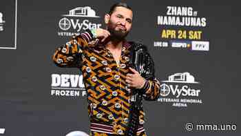 Jorge Masvidal presiona a Leon Edwards y Gilbert Burns - MMA