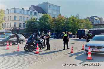 Politie houdt actie tegen overlast op Sint-Jansplein: 127 mensen gecontroleerd