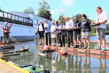 Modelbouwvrienden kunnen weer uitvaren op grote plas na coronablokkade