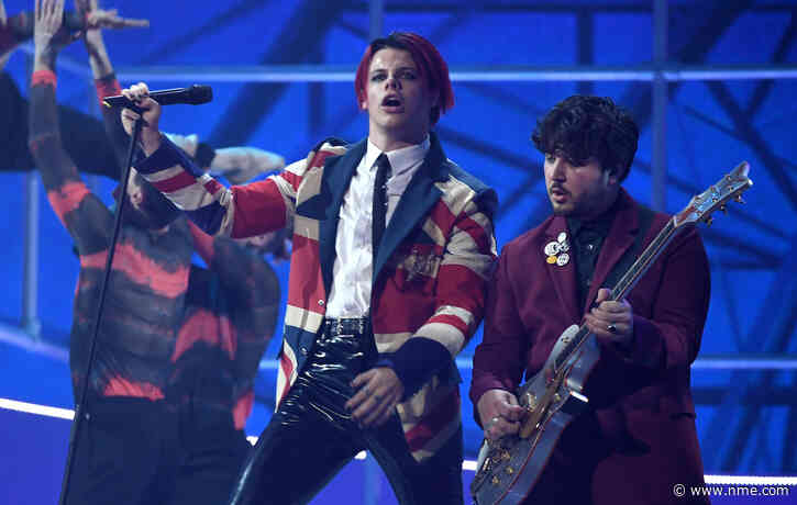 Yungblud covers David Bowie’s ‘Heroes’ at Team GB Olympic Homecoming event