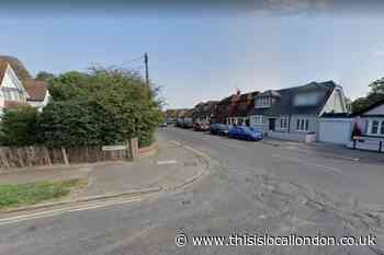 Cyclist badly injured in 'serious' Sunbury crash
