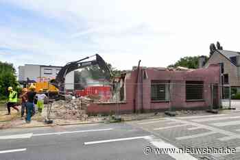 Sloop huisjes maakt weg vrij voor veiliger kruispunt Wommelgemsteenweg