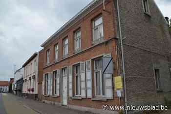 Parochie wil oude dekenij graag verbouwen tot drie woningen en secretariaat