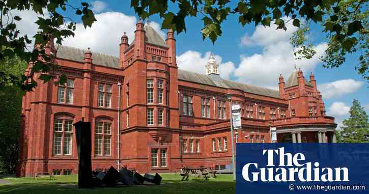 Artists pull work from Whitworth gallery after Palestine statement removal