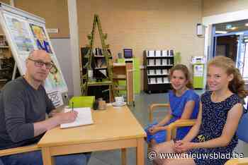 Striptekenaar maakt karikaturen in bib (Lille) - Het Nieuwsblad