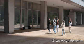 A Mirrored Mecca for K-Pop Dancers in Paris