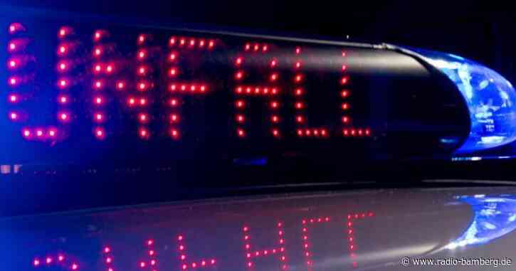 Fünf Fahrzeuge in Unfall auf B20 verwickelt: Vier Verletzte