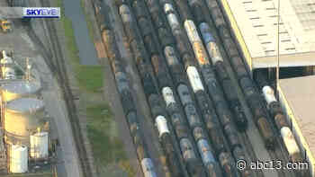 Chemical leak: Rail car vapor release causes foul odor for some Houston-area communities - KTRK-TV