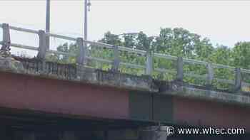 Sen. Schumer: Federal infrastructure bill will fund local deficient bridge replacements