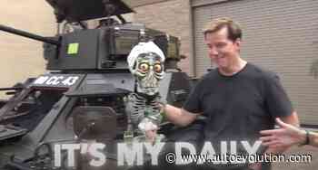 Taking Jeff Dunham's Tank “Achmed” to the Drive-Through Is as Fun as It Sounds - autoevolution