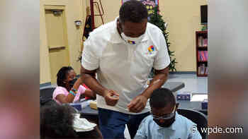 Dillon native tries to bridge the gap for young people interested in STEM fields - wpde.com