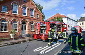 Feuerwehr pumpt Keller in Weener aus - Rheiderland Zeitung