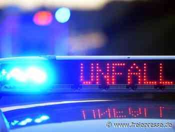 Rettungswagen und Auto stoßen in Riesa zusammen - Freie Presse
