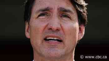 Trudeau warns of 'consequences' for public servants who duck COVID-19 shots