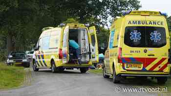 Fietsster met spoed naar ziekenhuis na ongeluk in Witharen - RTV Oost