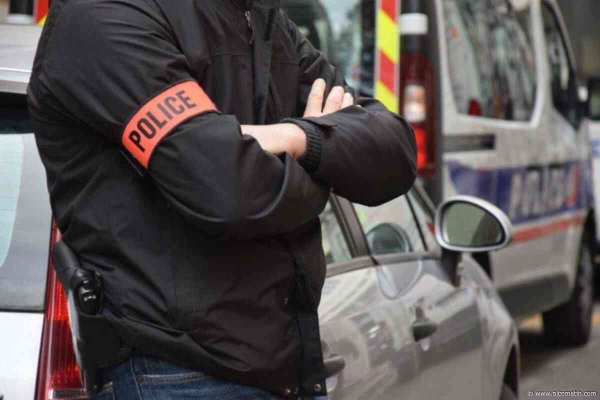 La garde à vue des policiers ayant tiré sur deux passagers d'une voiture à Stains levée, "l'intention d'homicide écartée"