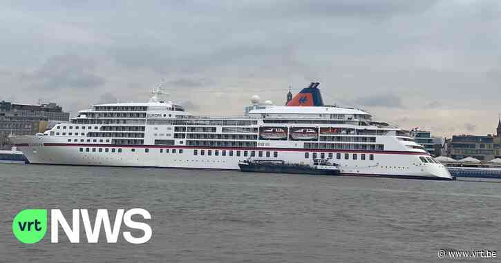 Eerste cruiseschip sinds corona komt met vertraging aan in Antwerpen nadat passagier overboord was gevallen - VRT NWS