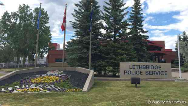 Lethbridge stabbing victim and his alleged attacker both face break-in, assault charges