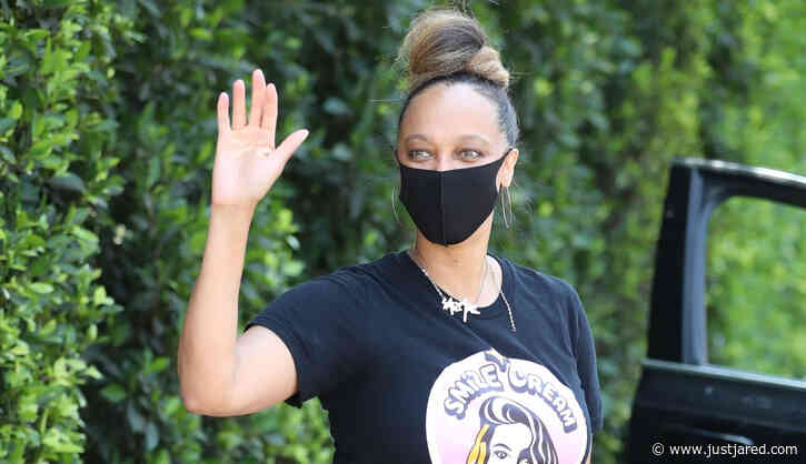Tyra Banks Promotes Her SMiZE Cream at the Annual Day of Indulgence!
