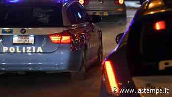 “Indossi la mascherina”, pugni a barista e poliziotti: arrestato a Prato un cinese della provincia di Cuneo - La Stampa