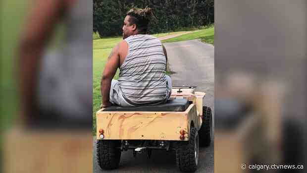 Suspect photos released after Calgary-area golf course damaged by joyriders on mini-vehicles