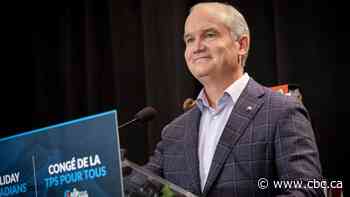 Conservatives' GST 'holiday' pitch gets mixed reviews from businesses, consumers