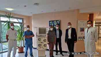 Freundeskreis des Klinikums Starnberg spendet mobiles Dialysegerät - Merkur Online