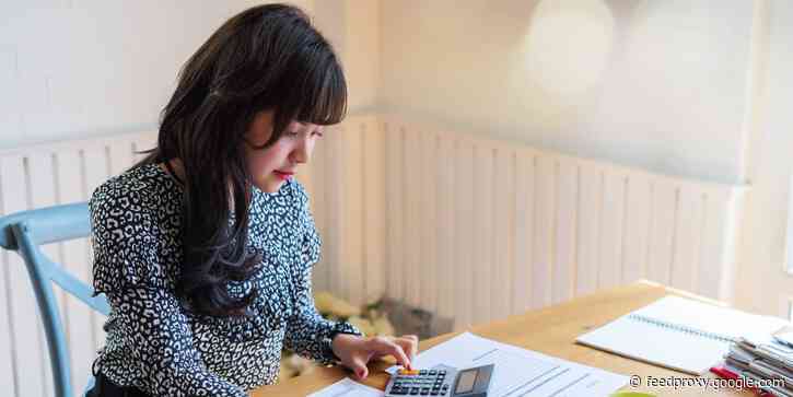 What is the Sharpe ratio? How investors use it to analyze an asset's risk