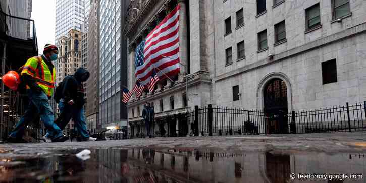 Wall Street investors are worrying like it's April 2020
