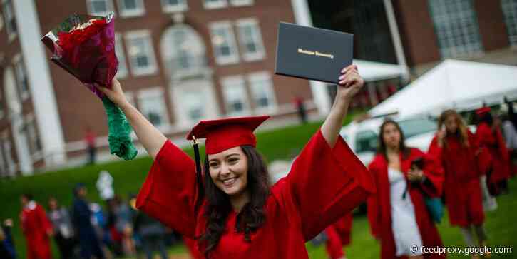Colleges are using Biden's stimulus to wipe out student debt. Biden isn't.